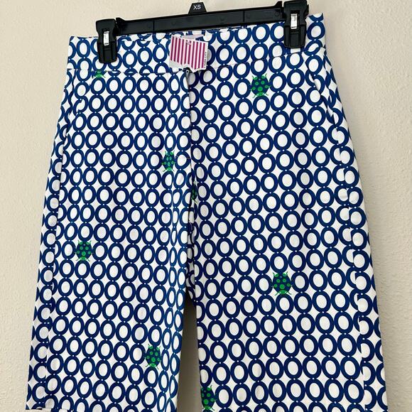 New Melly M By Mellisa Madden Bermuda chino Shorts resort wear golf ladybug 4 - Picture 3 of 11